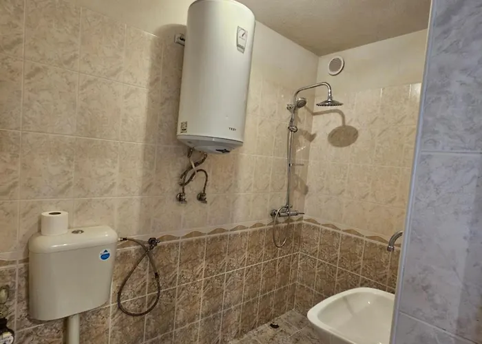 Lejlighed Charming Ground Floor Aprt In Old