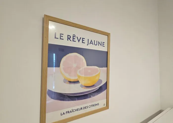 Charming Ground Floor Aprt In Old ソフィア