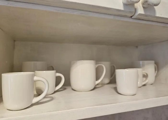 Charming Ground Floor Aprt In Old